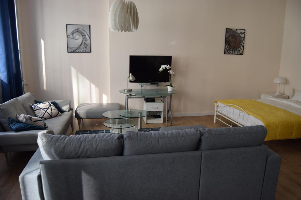 Be My Guest - Marszalkowska Studio - Center Of Warsaw Subway Wi-Fi Breakfast Ngoại thất bức ảnh