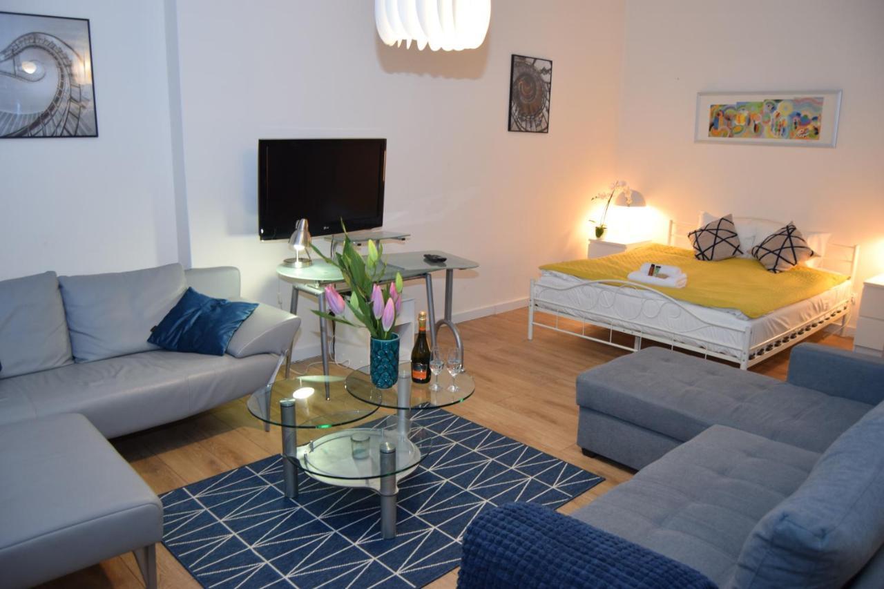 Be My Guest - Marszalkowska Studio - Center Of Warsaw Subway Wi-Fi Breakfast Ngoại thất bức ảnh